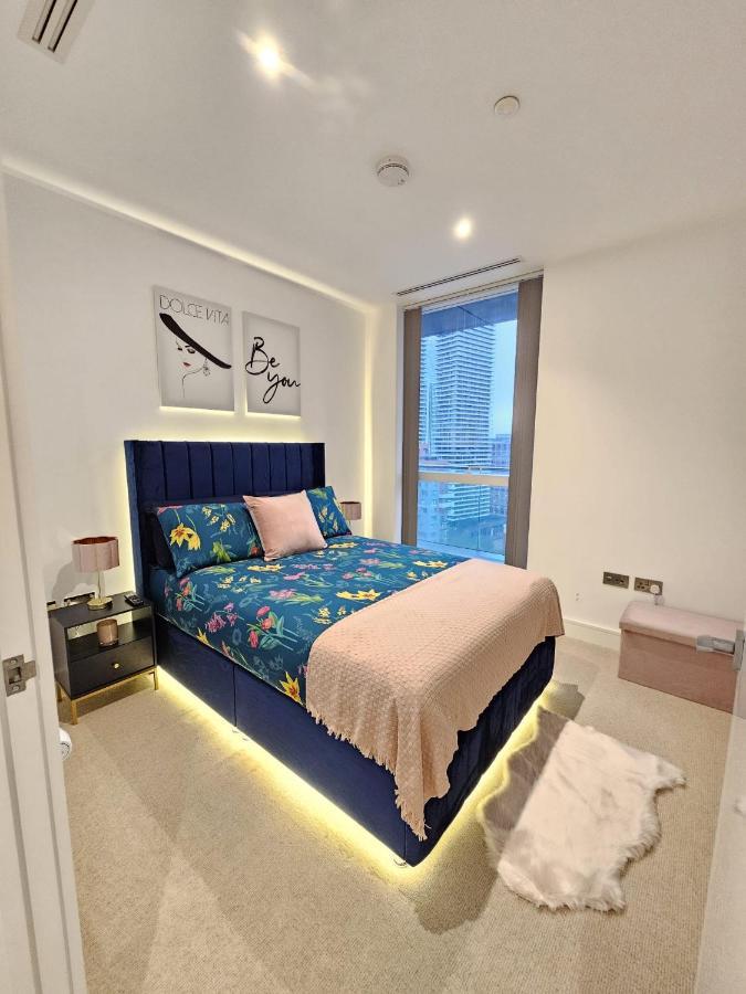 2 Bed Luxurious Apartments Canary Wharf لندن المظهر الخارجي الصورة